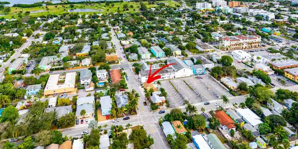 Image 3: 411 3rd Ave N