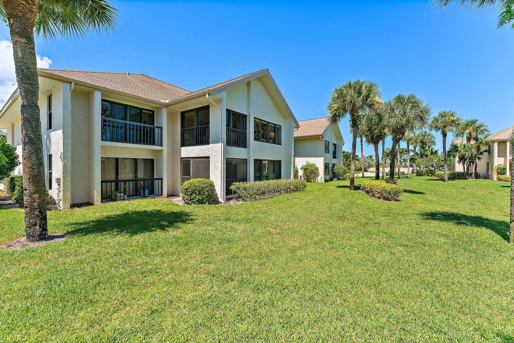 Image 4: 003-19101SESeaTurtleCt-Tequesta-FL-SMALL
