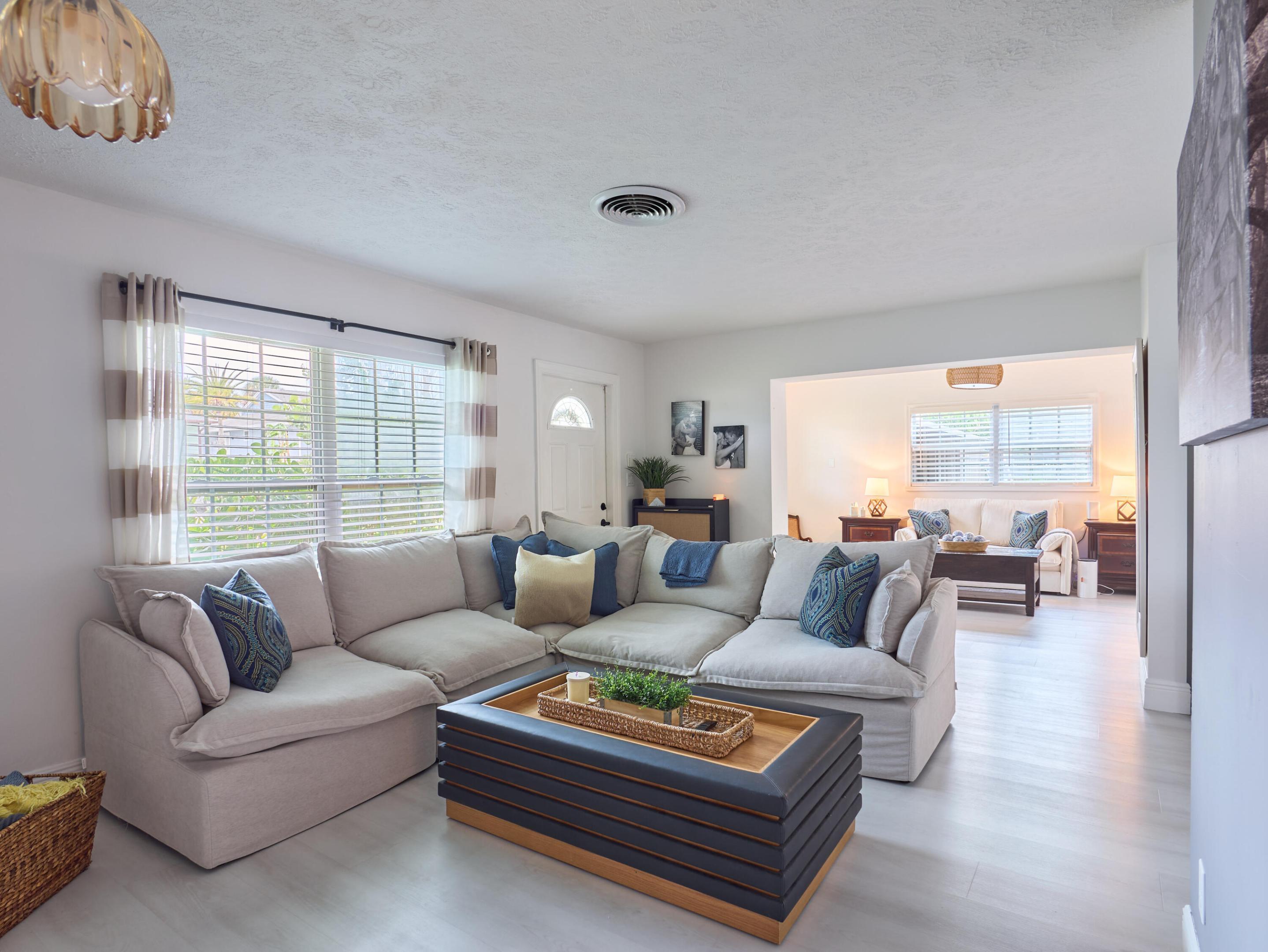 Image 3: P1173623_HDR