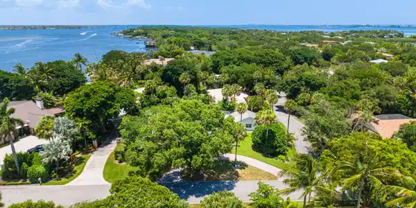 Image 2: DJI_20260629133935_0814_D