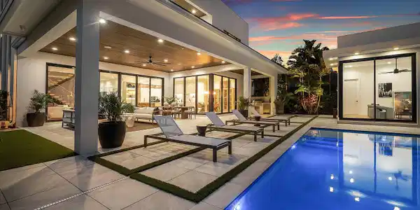 Image 2: 084-400Northeast4thStreet-BocaRaton-FL-3