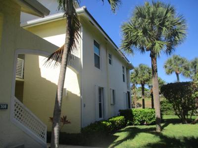 708 Mainsail Circle