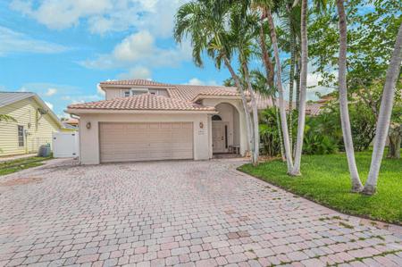 121 Lucina Drive