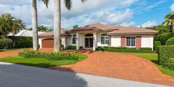 2121 Areca Palm Road