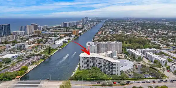2900 NE 14th Street Causeway