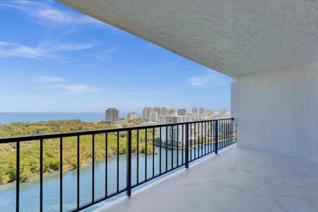 936 Intracoastal Drive