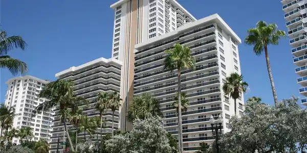 3500 Galt Ocean Dr