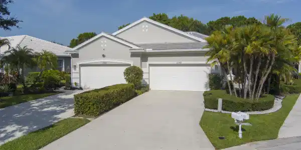 1790 SW Willowbend Lane
