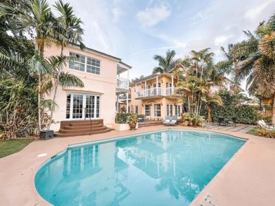 2300 Castilla Isle Isle