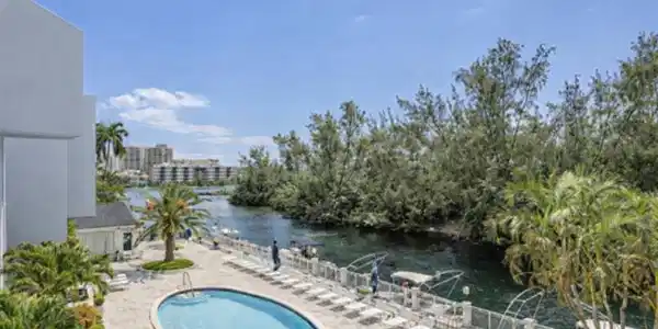 2850 NE 14th Street Causeway