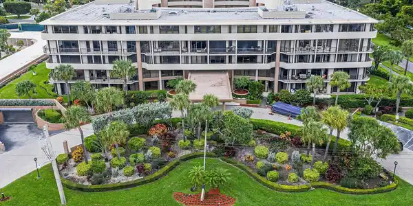 1401 S Ocean Boulevard