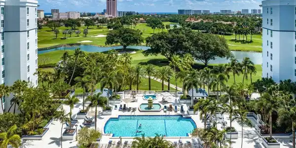 550 SE Mizner Boulevard