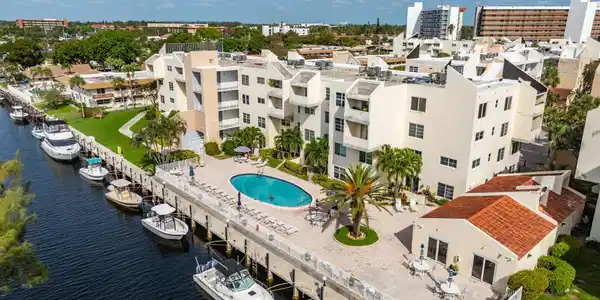 2860 NE 14th Street Causeway