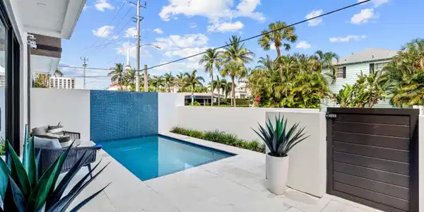 Image 4: PATIO_TO_VIEW_DT