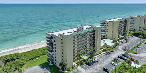 7370 S Ocean Drive