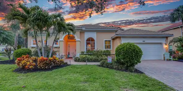 146 Magnolia Way