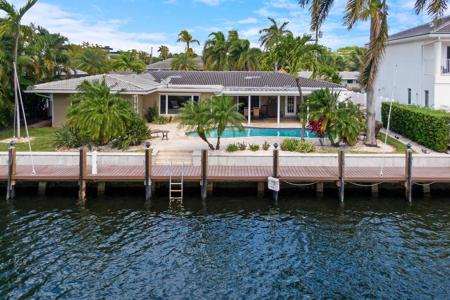 2500 NE 48th Court