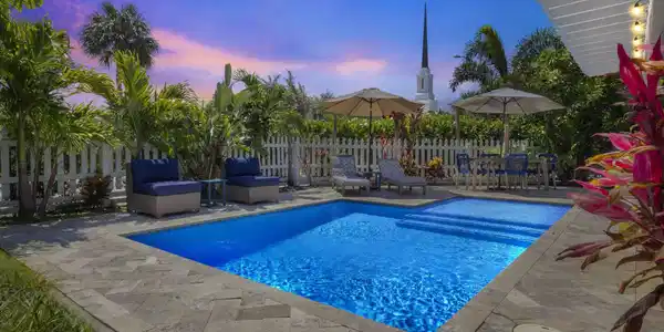 1001 N Lakeside Drive