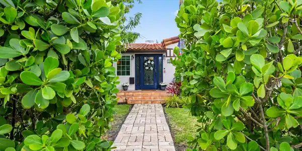 436 38th Street N