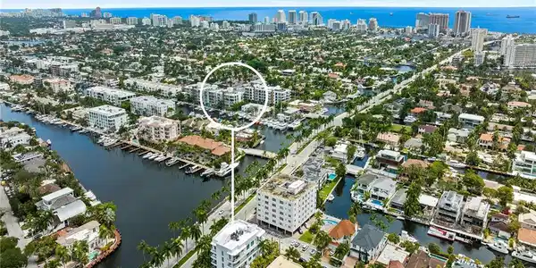 1760 E Las Olas Blvd