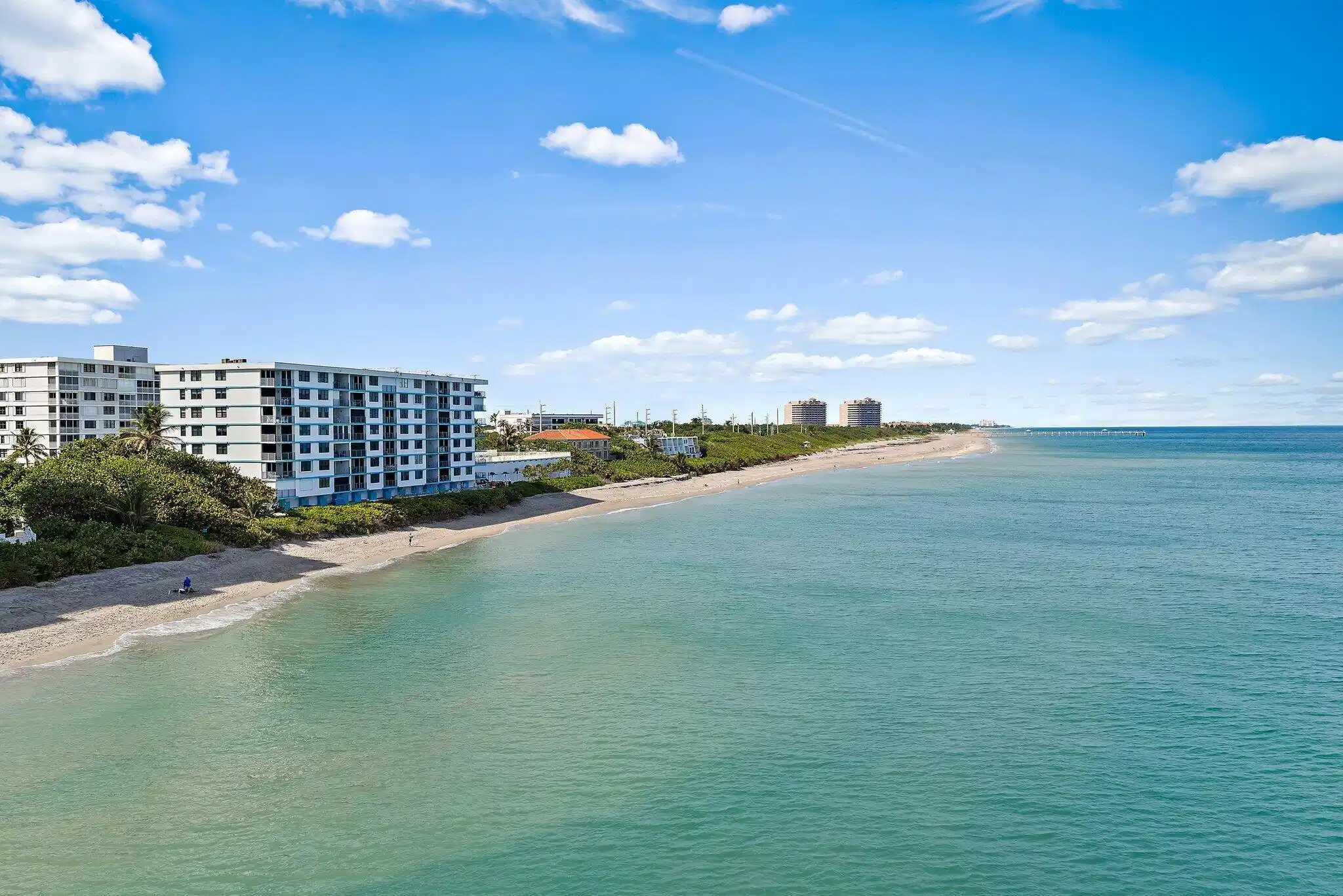 Image 1: Enjoy strolls along your Beach