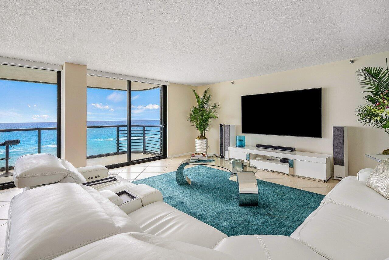 Image 3: 006-250SouthOceanBoulevard-10C-BocaRaton