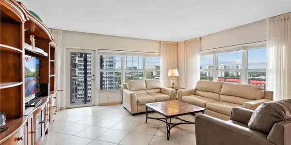 3850 Galt Ocean Dr