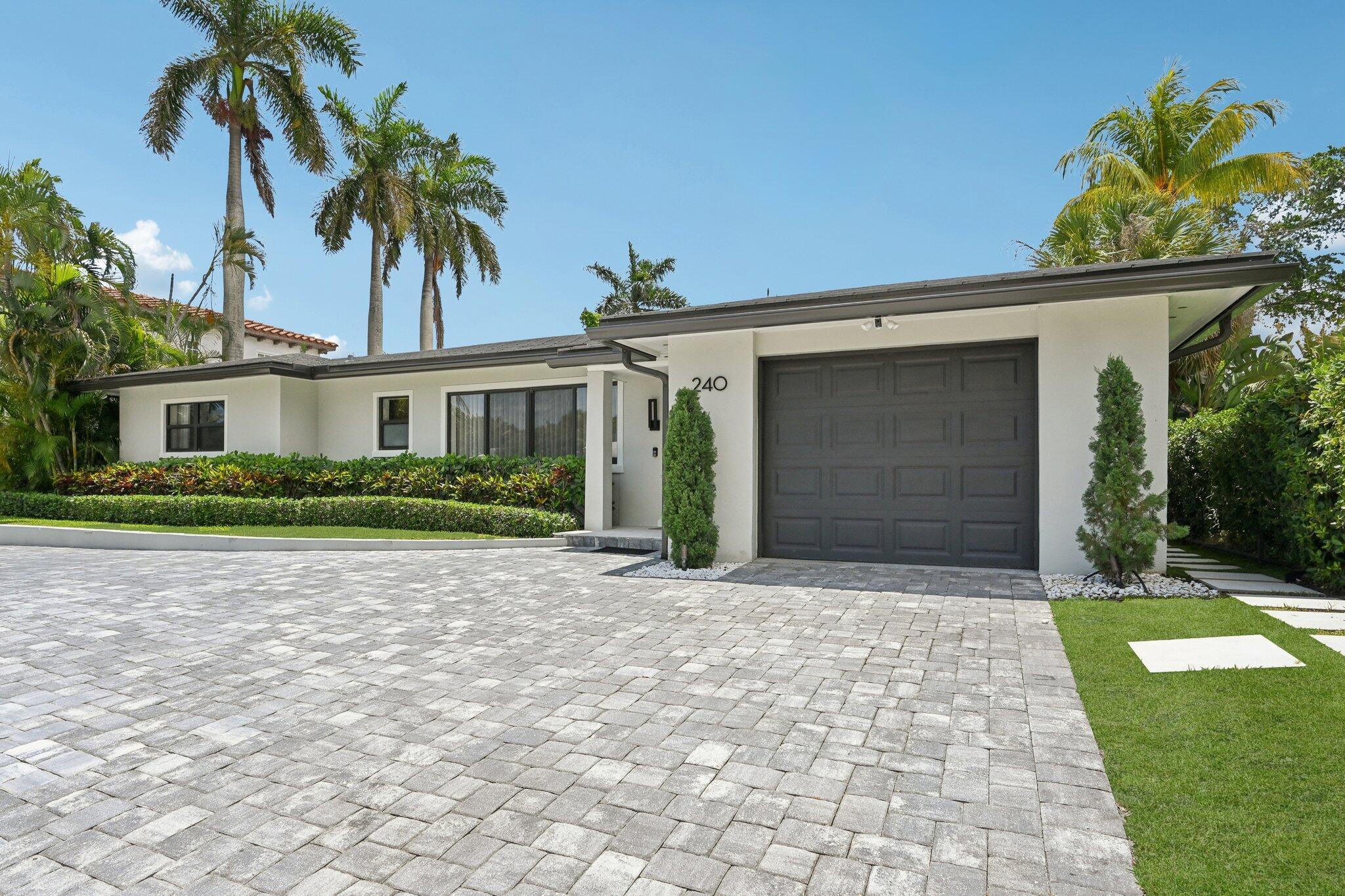 Image 4: 3-web-or-mls-30th St-L3004-003