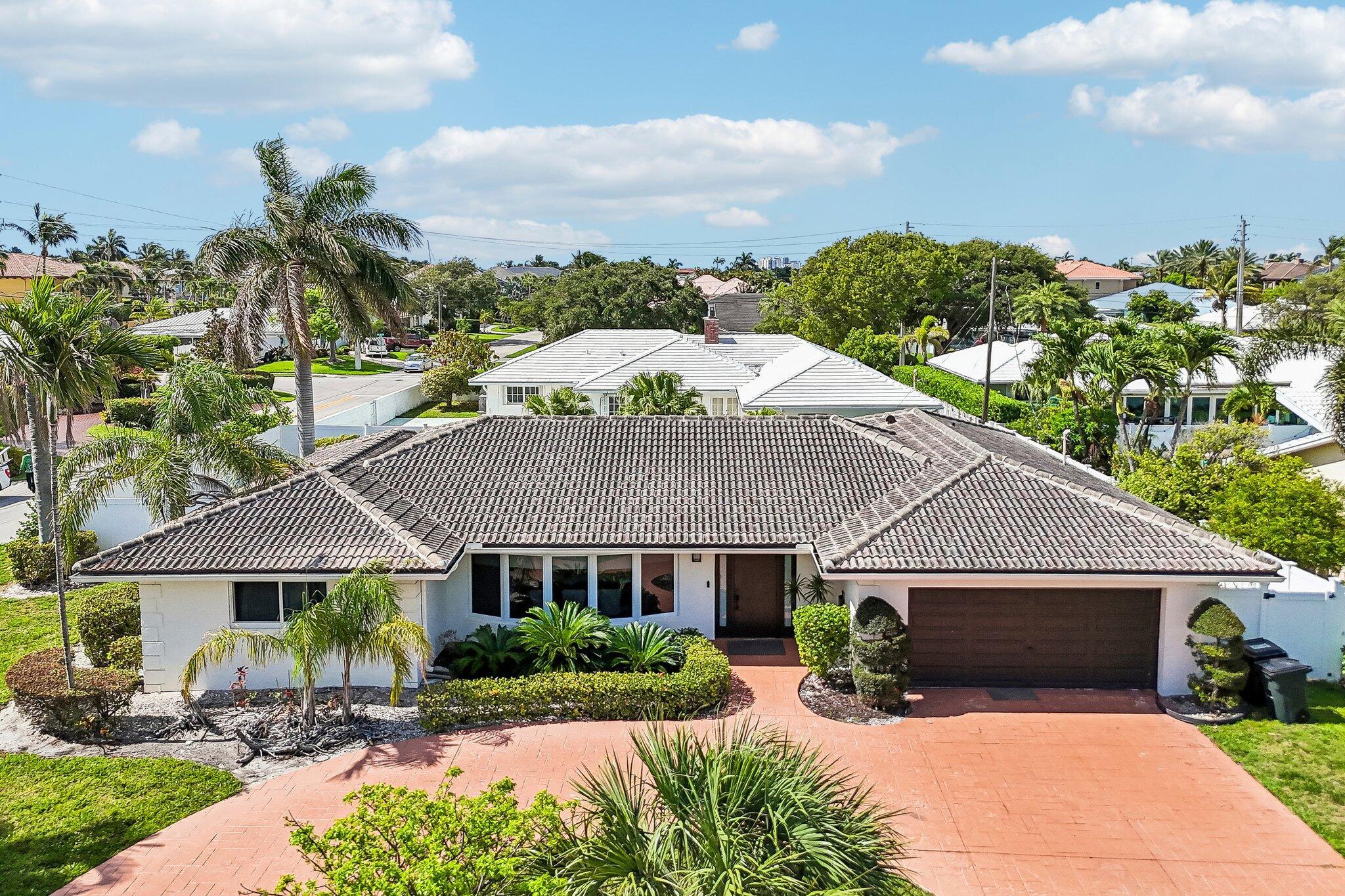 Image 1: 1-web-or-mls-NE 39th Ct-S2205-039