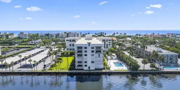 Image 2: 2860 S Ocean Blvd - 45.jpg-SMALL