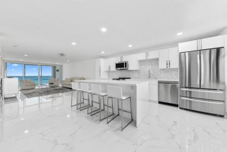 900 Ocean Drive