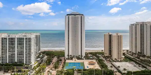 3000 N Ocean Drive