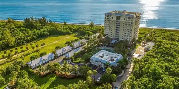 3702 N Highway A1a