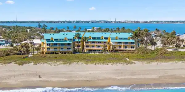 1550 S Ocean Drive