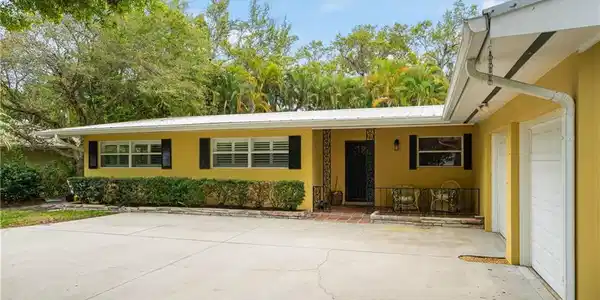 645 Royal Palm Place