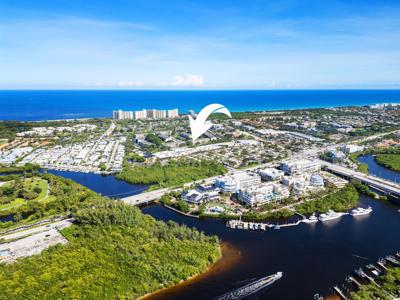300 N HIGHWAY A1A