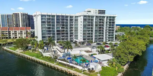 4750 S Ocean Boulevard