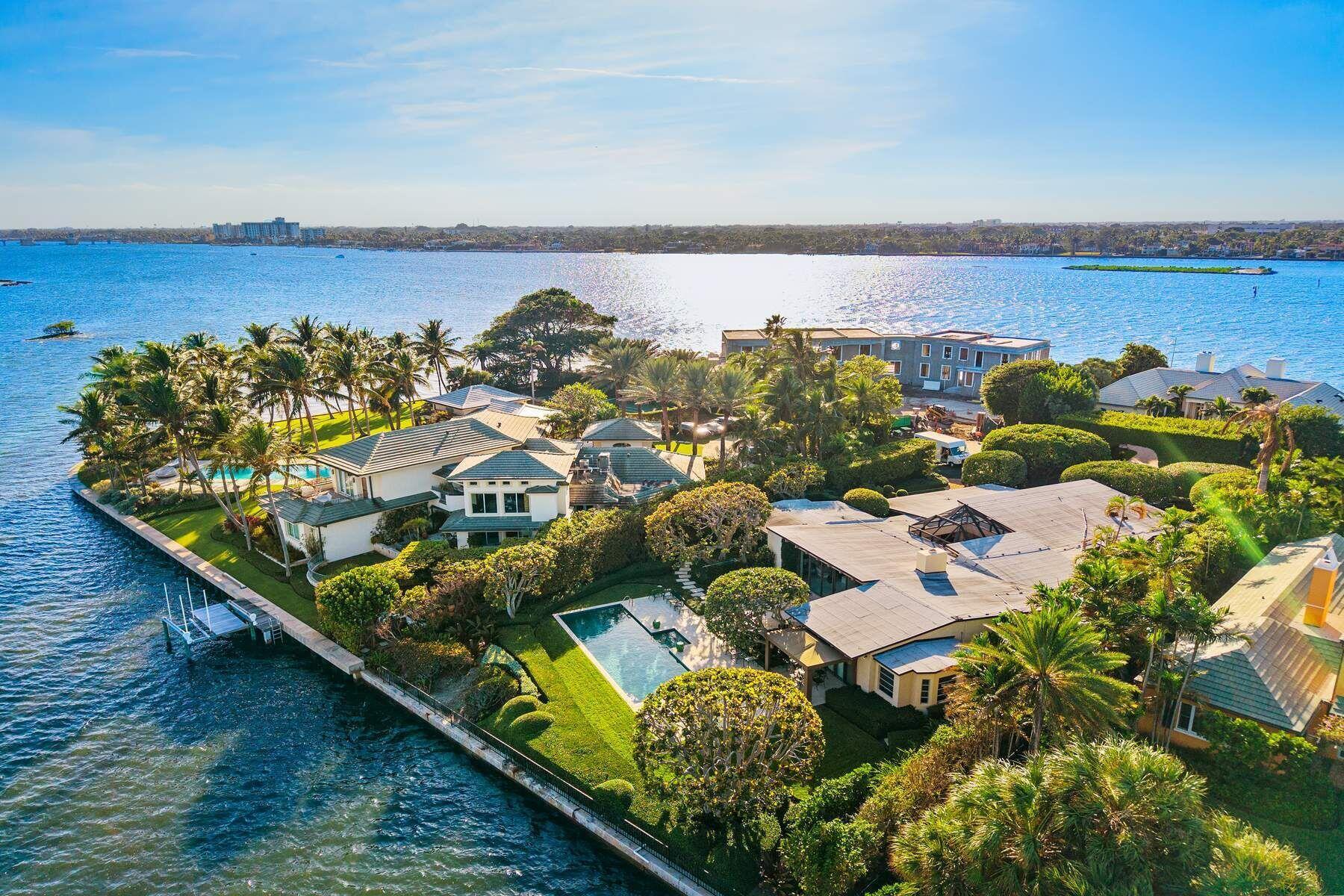 Image 2: 748 Island Drive