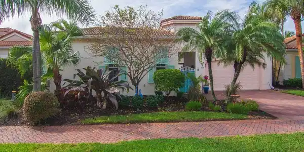 9595 E Maiden Court
