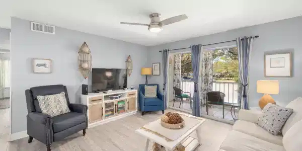 2500 SE Anchorage Cove