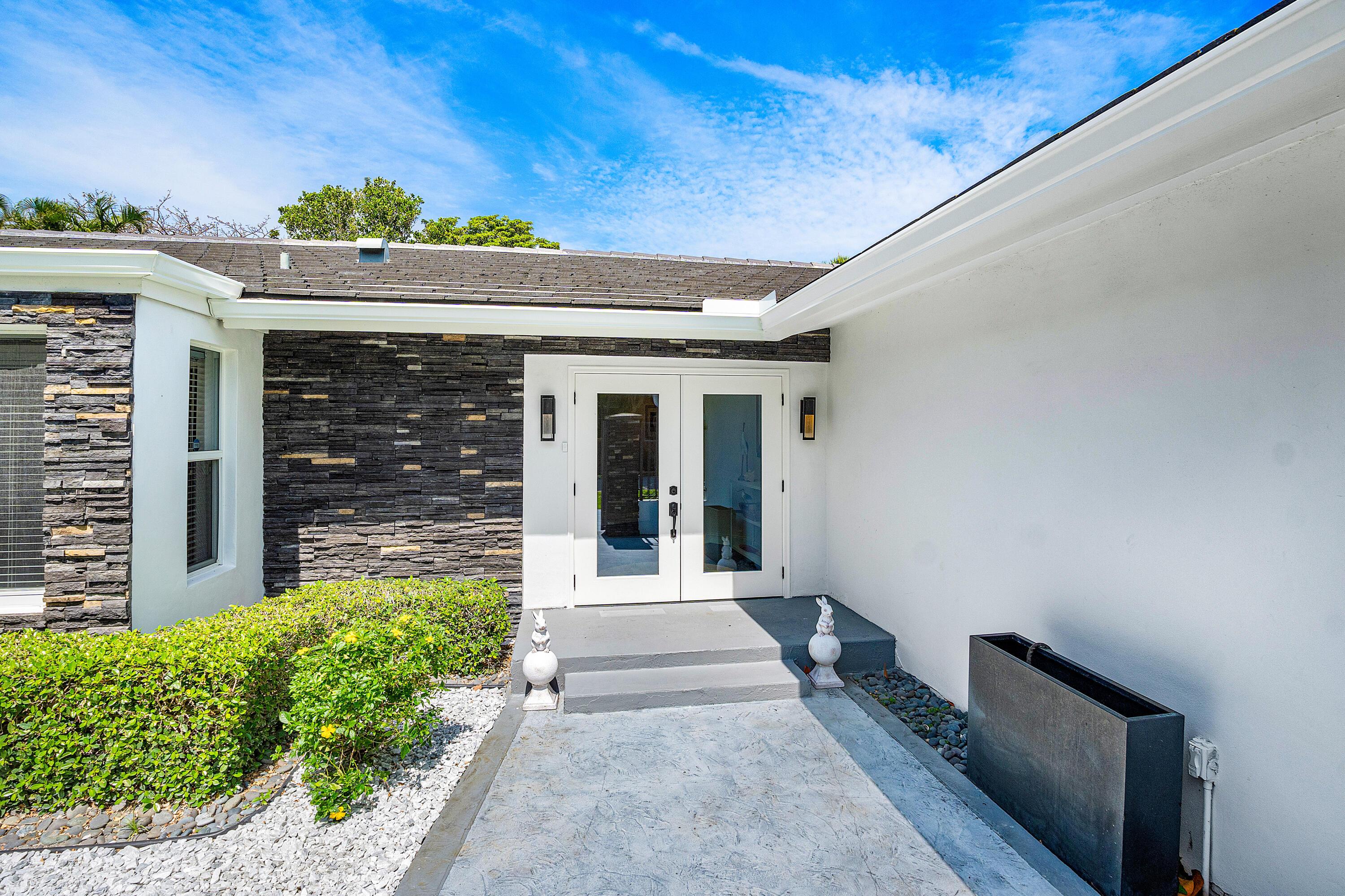 Image 4: 004-2401BanyanRoad-BocaRaton-FL-33432-FU