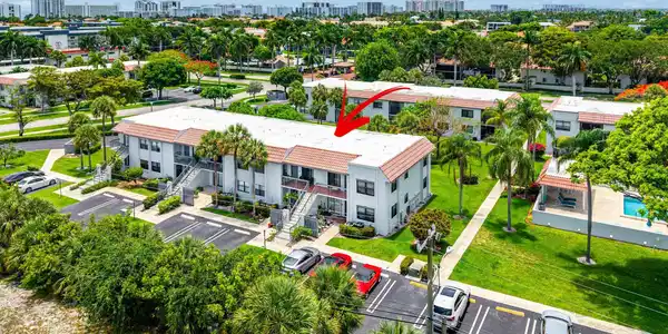 Image 2: 024-3220FrederickBoulevard-49-DelrayBeac