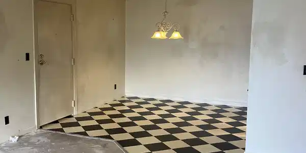 Image 3: Dining Area