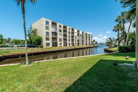 200 Waterway Drive S