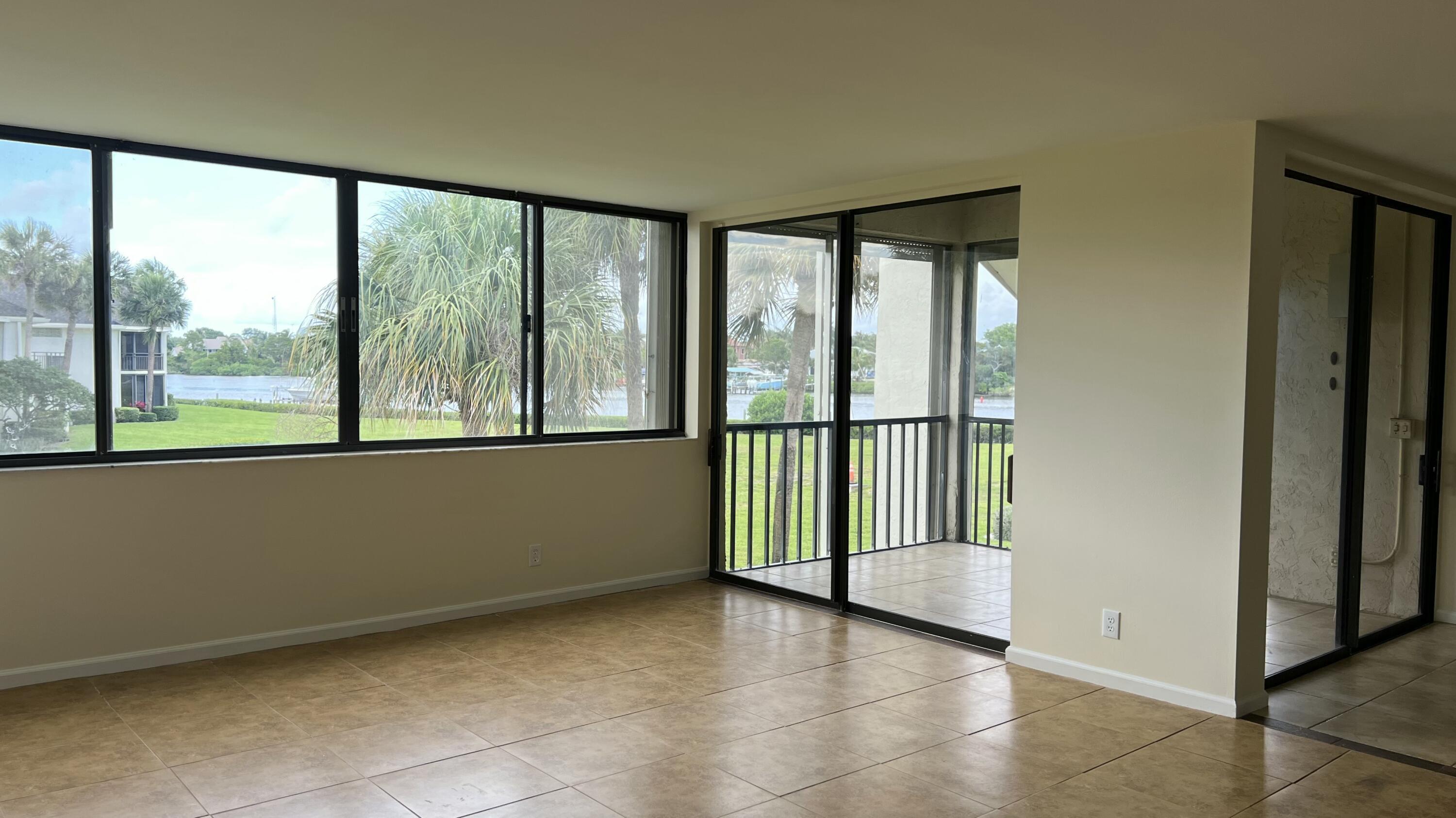 Image 4: Main Room Views