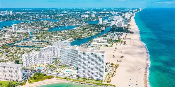 2000 S Ocean Dr