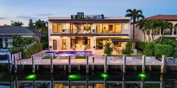 2441 NE 48th Court