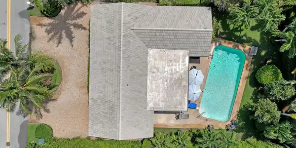 Image 3: 306 Cascade (45)