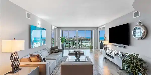 2100 S Ocean Lane