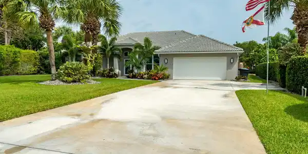 1714 Coconut Drive